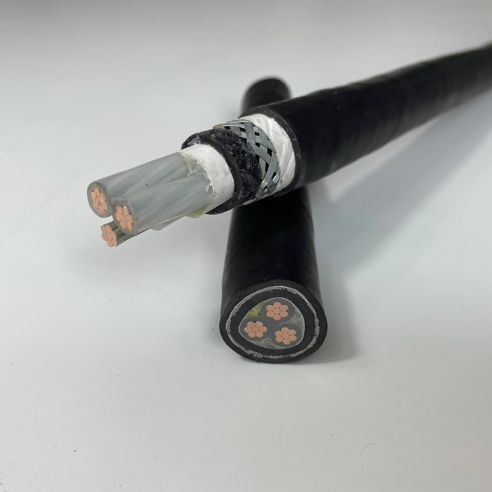 yacht-engineering-cable-5.jpg
