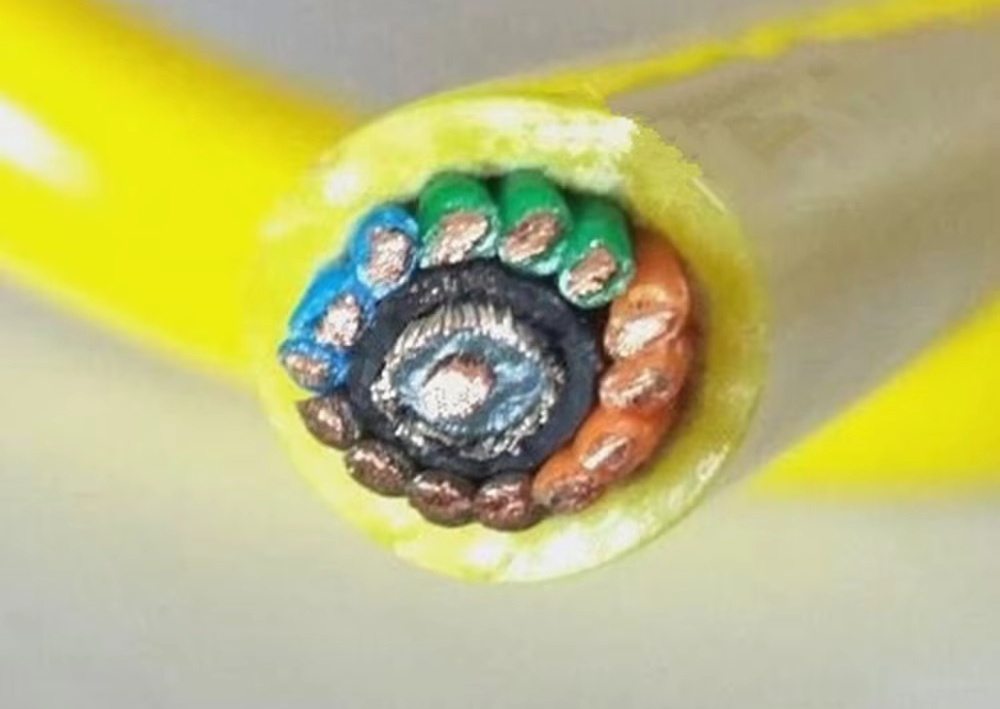 bending-resistant-multicore-pipeline-cable-3.jpg